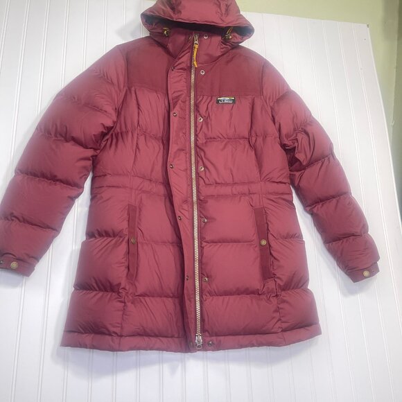 L.L. Bean Women's Mountain Classic Down Parka Medium-REG - Picture 6 of 16